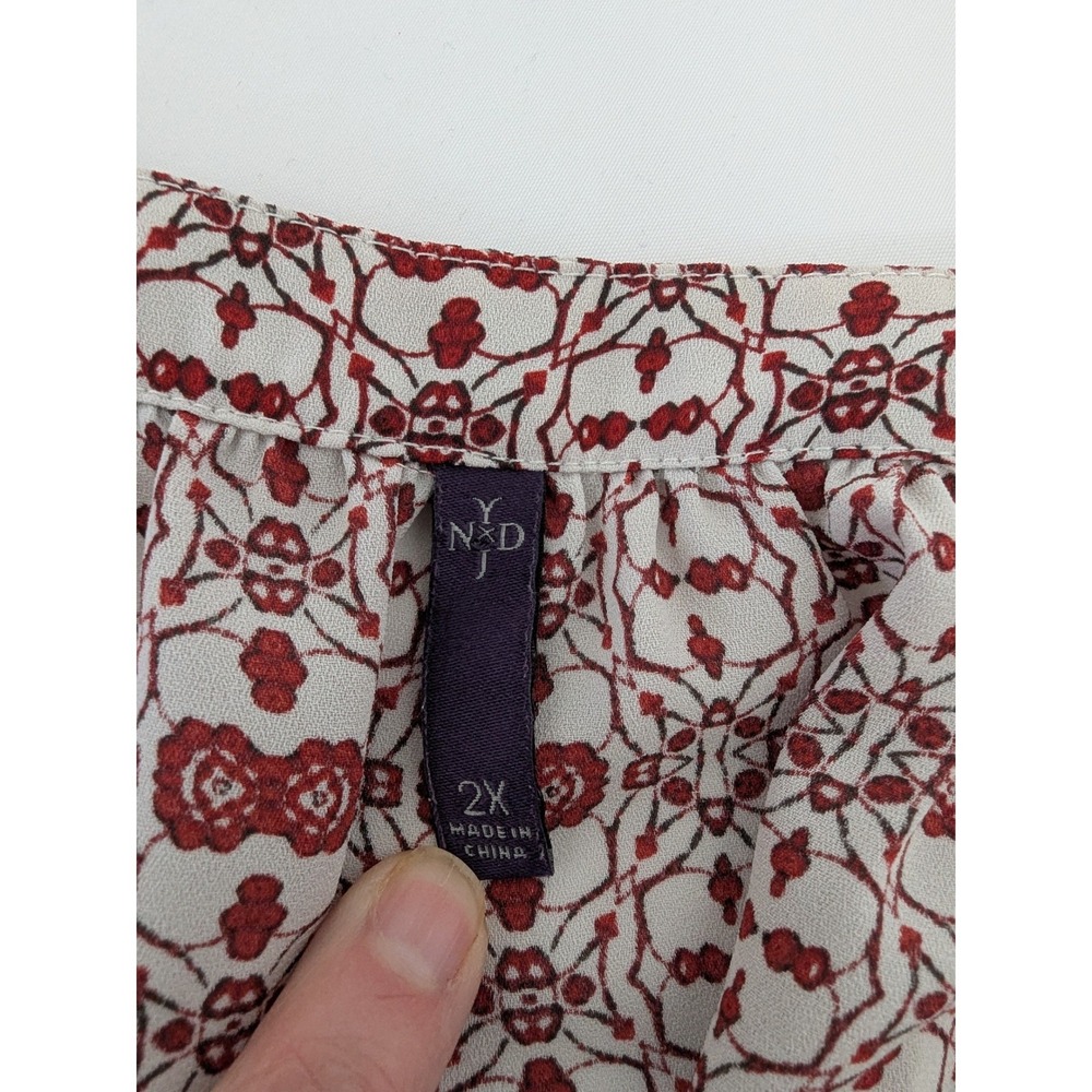 NYDJ Tunic Blouse Women 2X Red White Mixed Print Floral V-Neck 3/4 Sleeve Boho - Picture 4 of 8